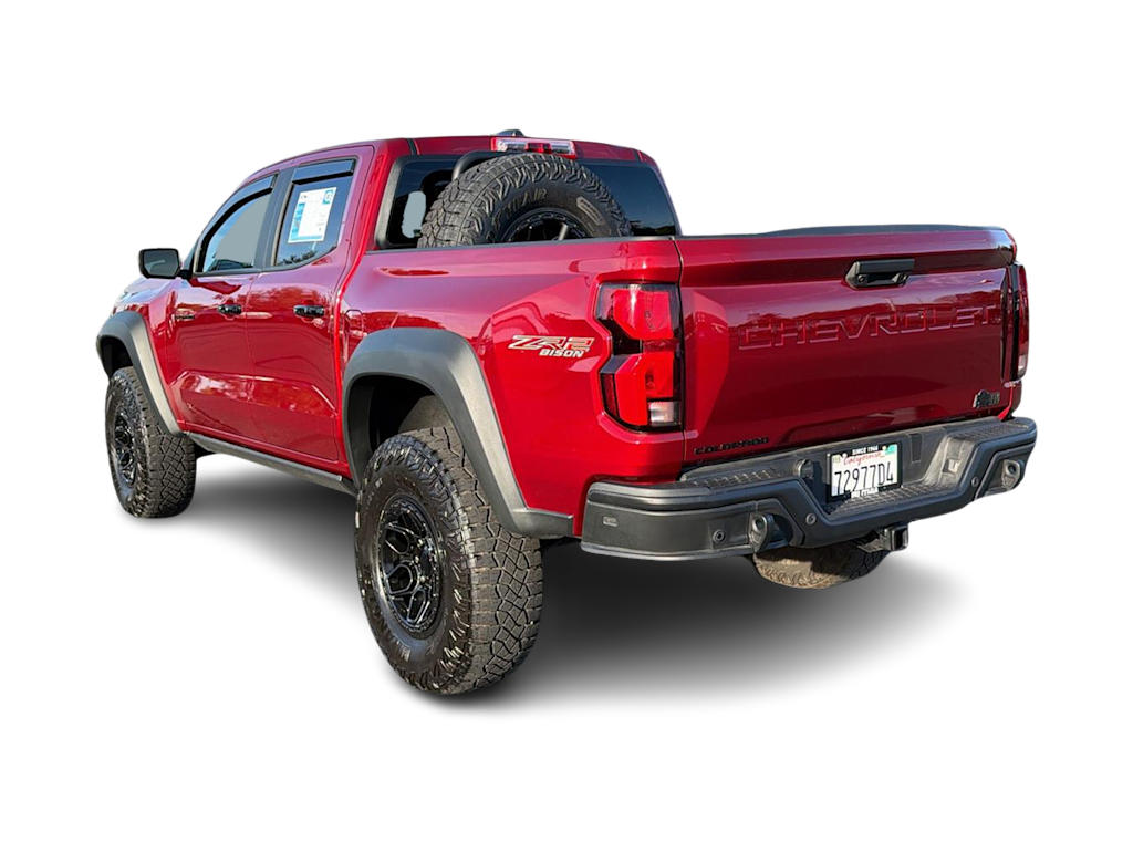 Thumbnail: 2024 Chevrolet Colorado - 4