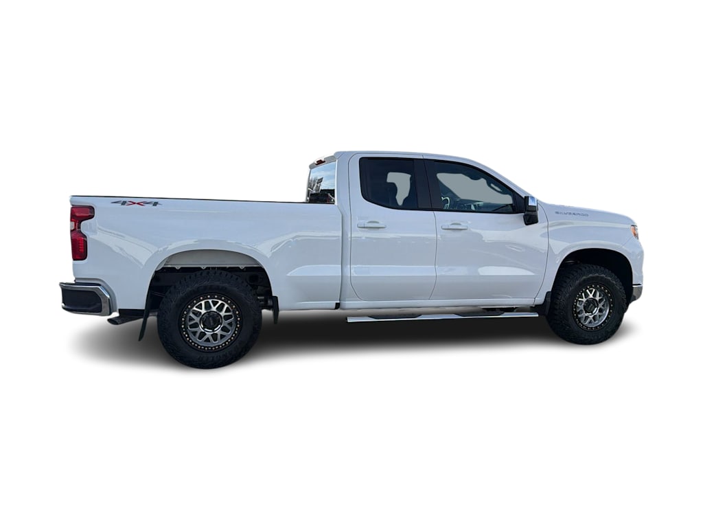 Thumbnail: 2026 Chevrolet Silverado 1500 - 19