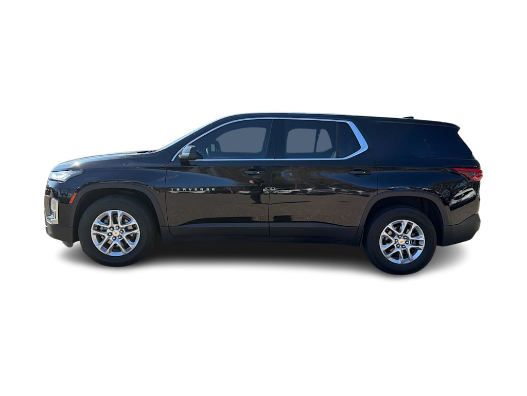 Thumbnail: 2023 Chevrolet Traverse - 3