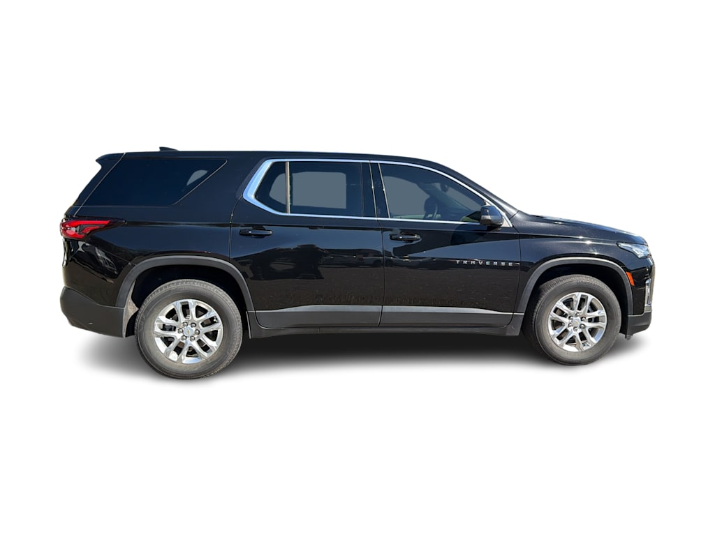 Thumbnail: 2023 Chevrolet Traverse - 18