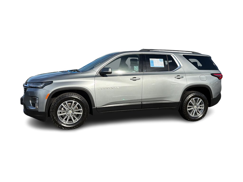 Thumbnail: 2023 Chevrolet Traverse - 3