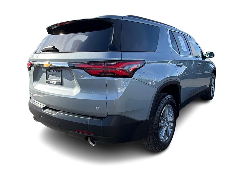 Thumbnail: 2023 Chevrolet Traverse - 20
