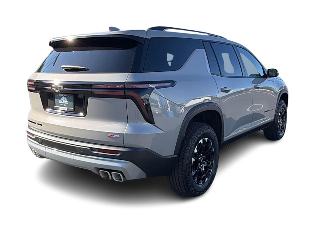 Thumbnail: 2027 Chevrolet Traverse - 21