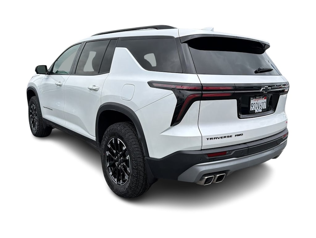 Thumbnail: 2025 Chevrolet Traverse - 4