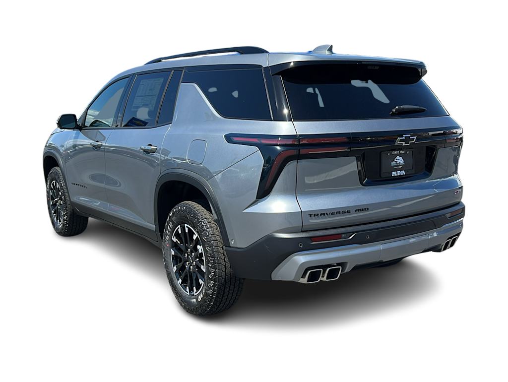 2025 Chevrolet Traverse Z71 4