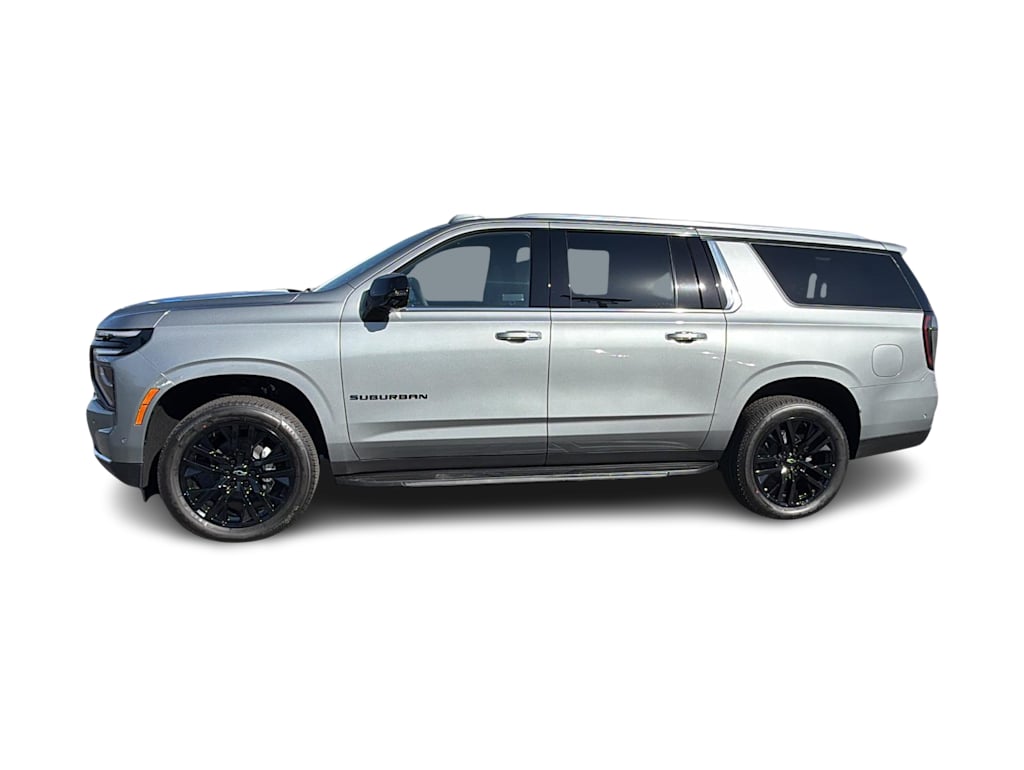 Thumbnail: 2026 Chevrolet Suburban - 3