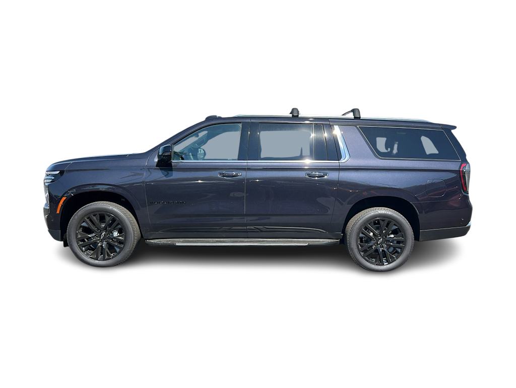 Thumbnail: 2025 Chevrolet Suburban - 3
