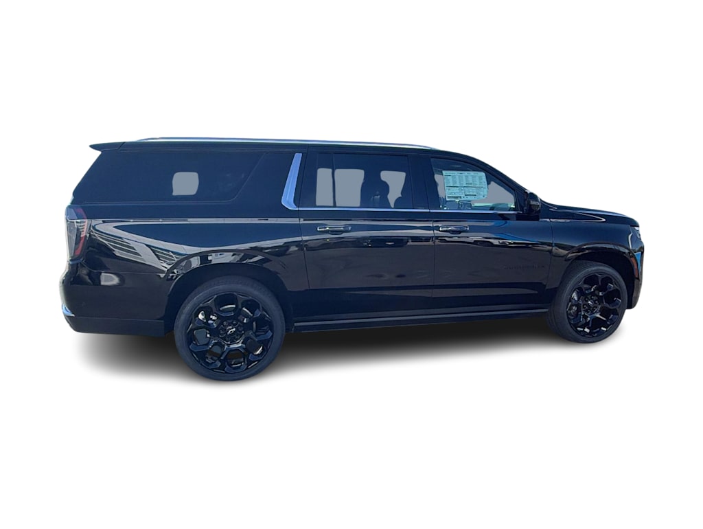 Thumbnail: 2026 Chevrolet Suburban - 18