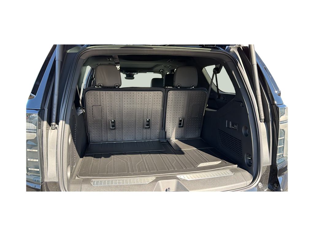 Thumbnail: 2026 Chevrolet Suburban - 14