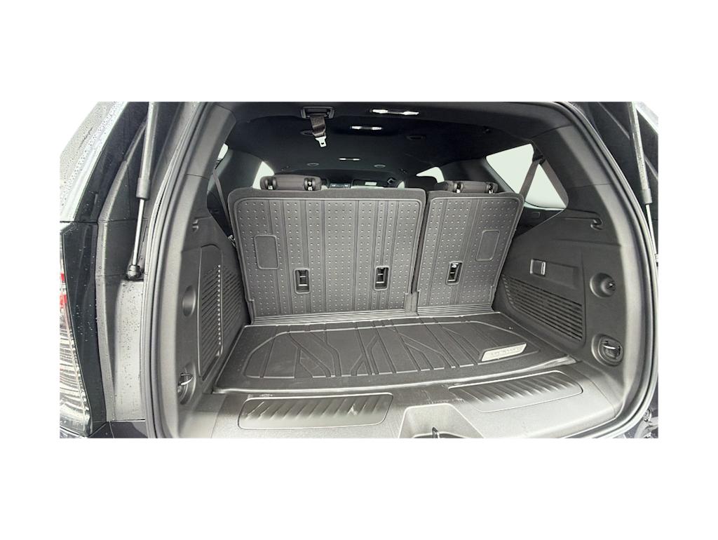 Thumbnail: 2026 Chevrolet Tahoe - 14