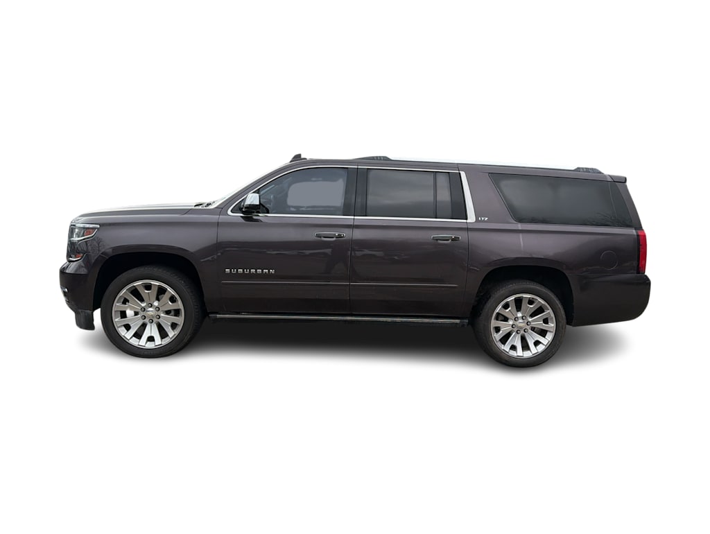 Thumbnail: 2016 Chevrolet Suburban - 3
