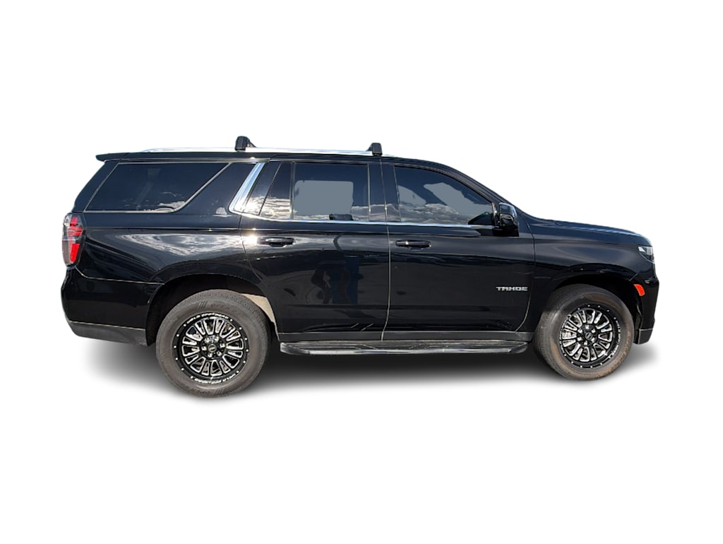 Thumbnail: 2022 Chevrolet Tahoe - 18