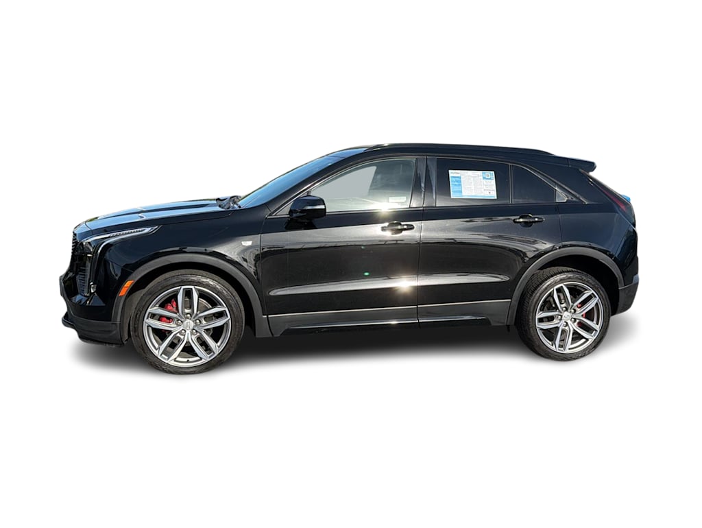 Thumbnail: 2021 Cadillac XT4 - 3