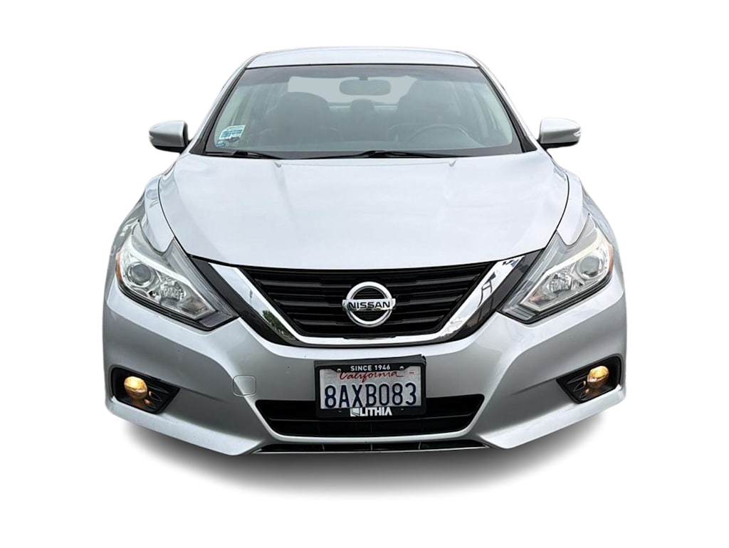 Thumbnail: 2018 Nissan Altima - 6