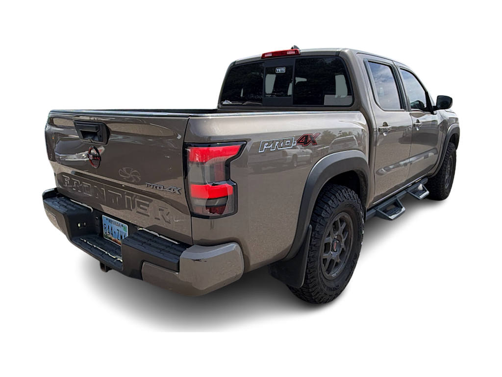 Thumbnail: 2022 Nissan Frontier - 18