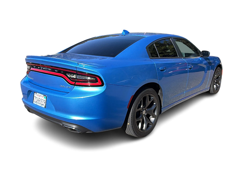 Thumbnail: 2015 Dodge Charger - 11