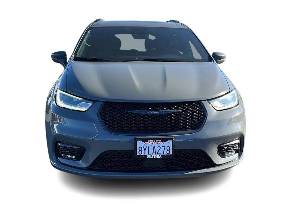 Thumbnail: 2021 Chrysler Pacifica - 6