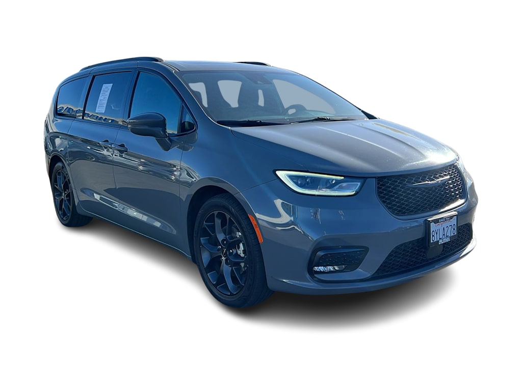 Thumbnail: 2021 Chrysler Pacifica - 20