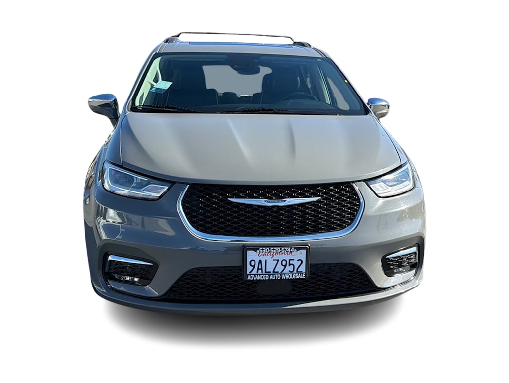 Thumbnail: 2022 Chrysler Pacifica - 6