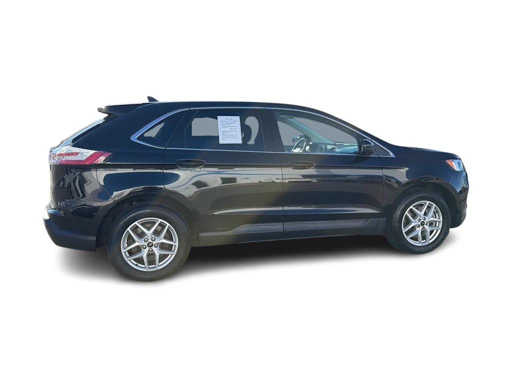 Thumbnail: 2023 Ford Edge - 21