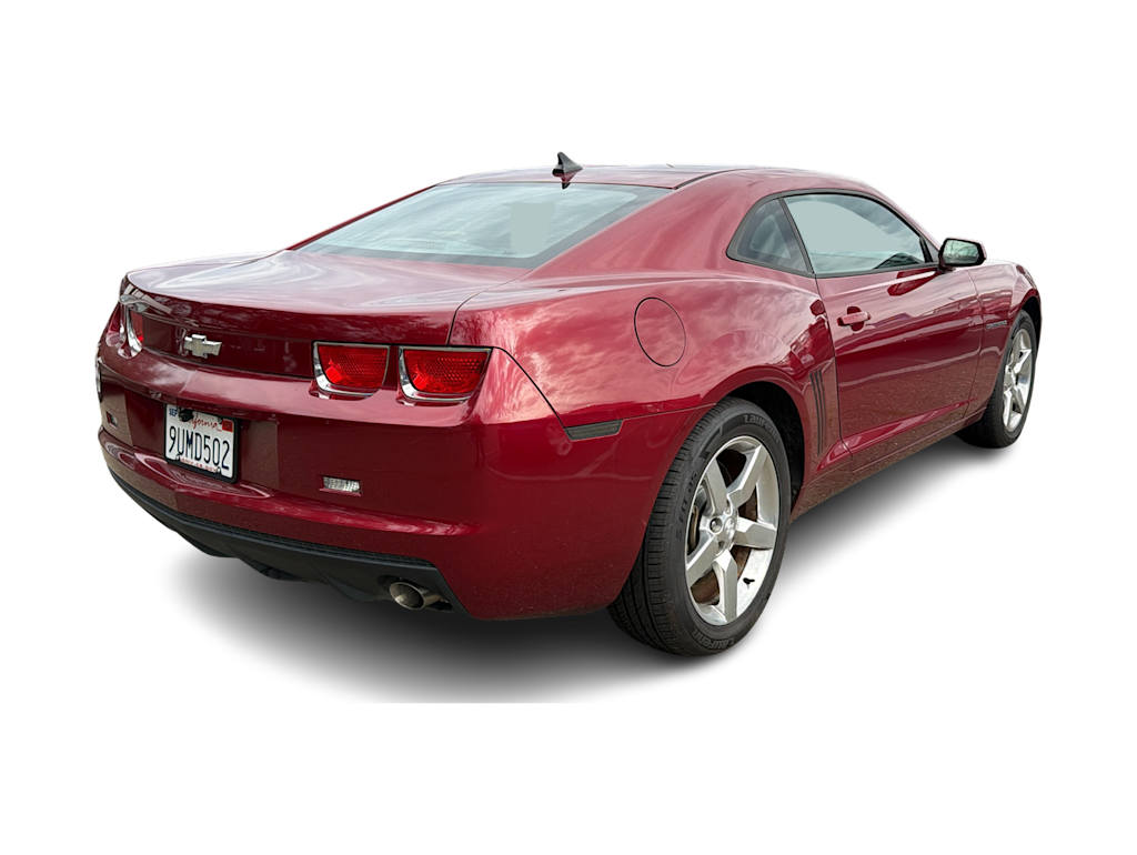 Thumbnail: 2011 Chevrolet Camaro - 16