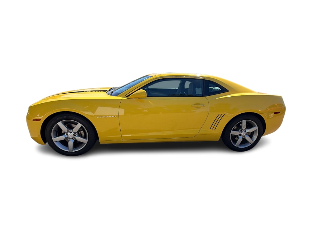 Thumbnail: 2011 Chevrolet Camaro - 3