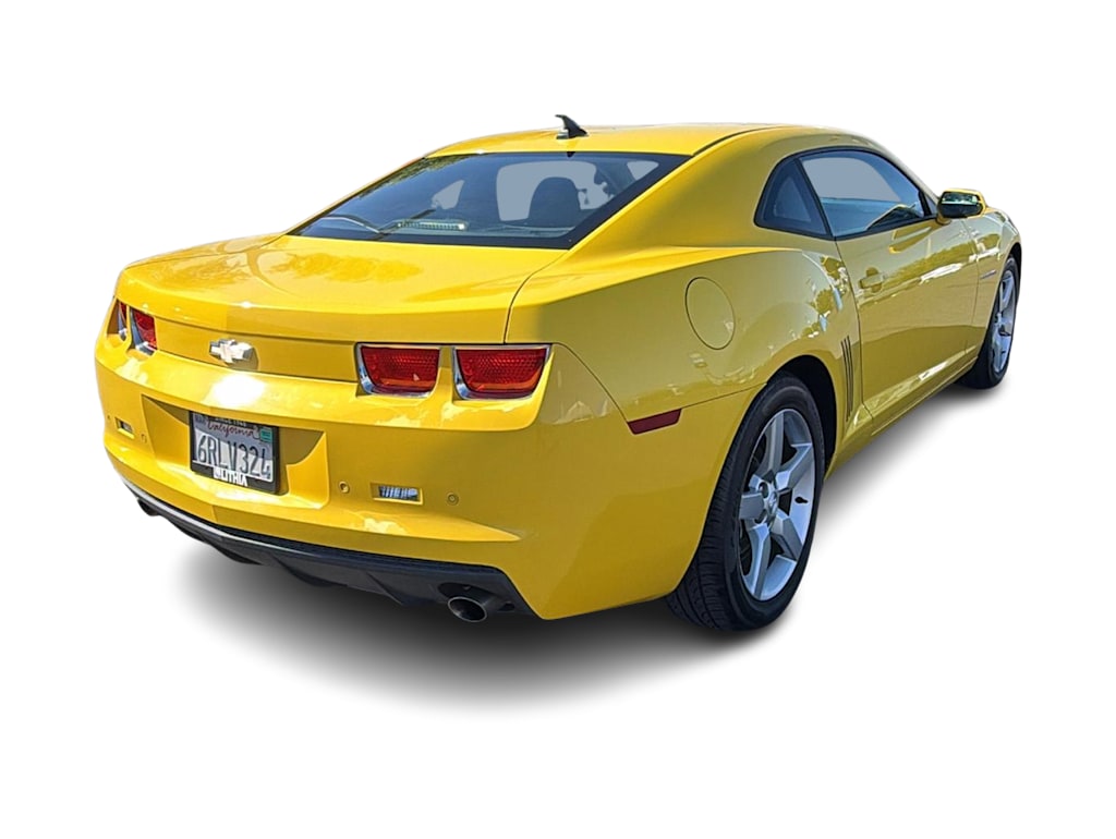 Thumbnail: 2011 Chevrolet Camaro - 18