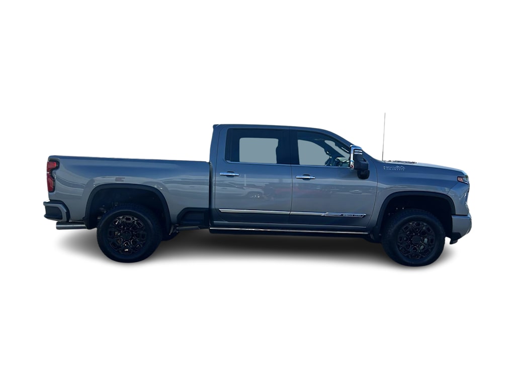 2025 Chevrolet Silverado 2500 High Country 18