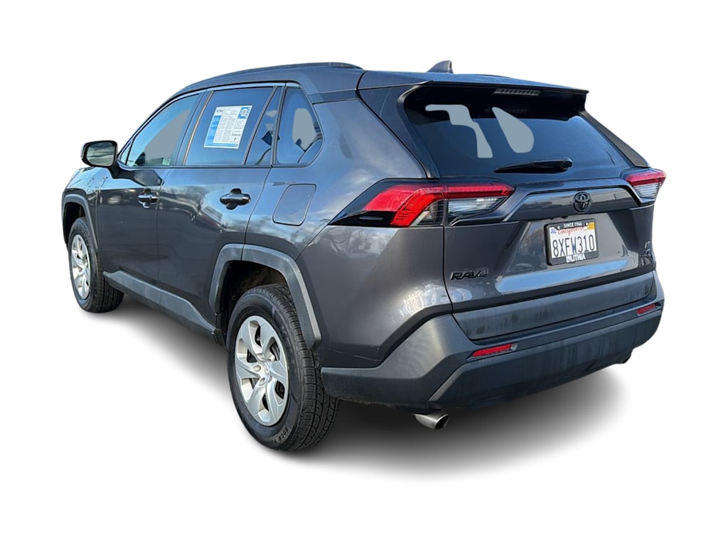 Thumbnail: 2021 Toyota RAV4 - 4