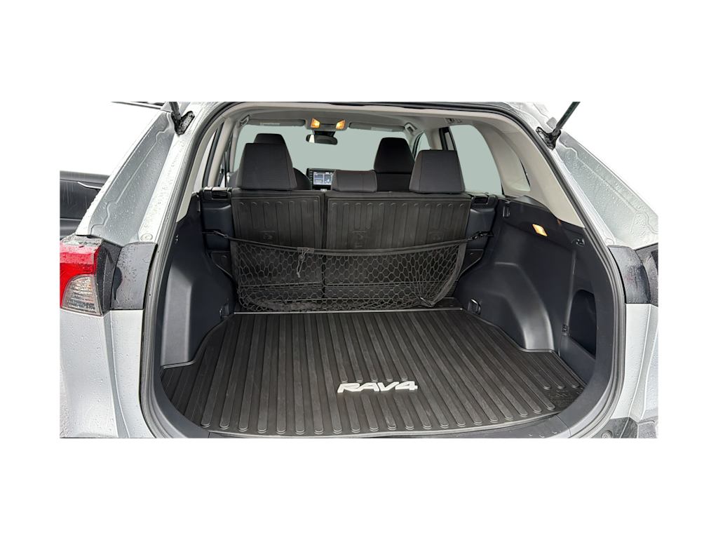 Thumbnail: 2019 Toyota RAV4 - 17