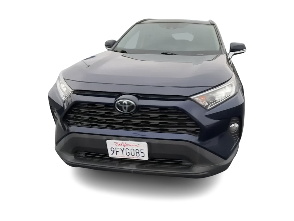 2020 Toyota RAV4 XLE 6