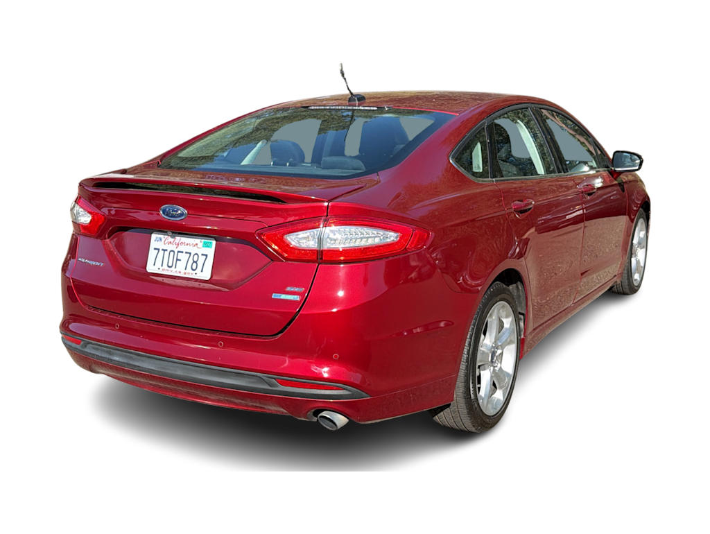 Thumbnail: 2016 Ford Fusion - 11