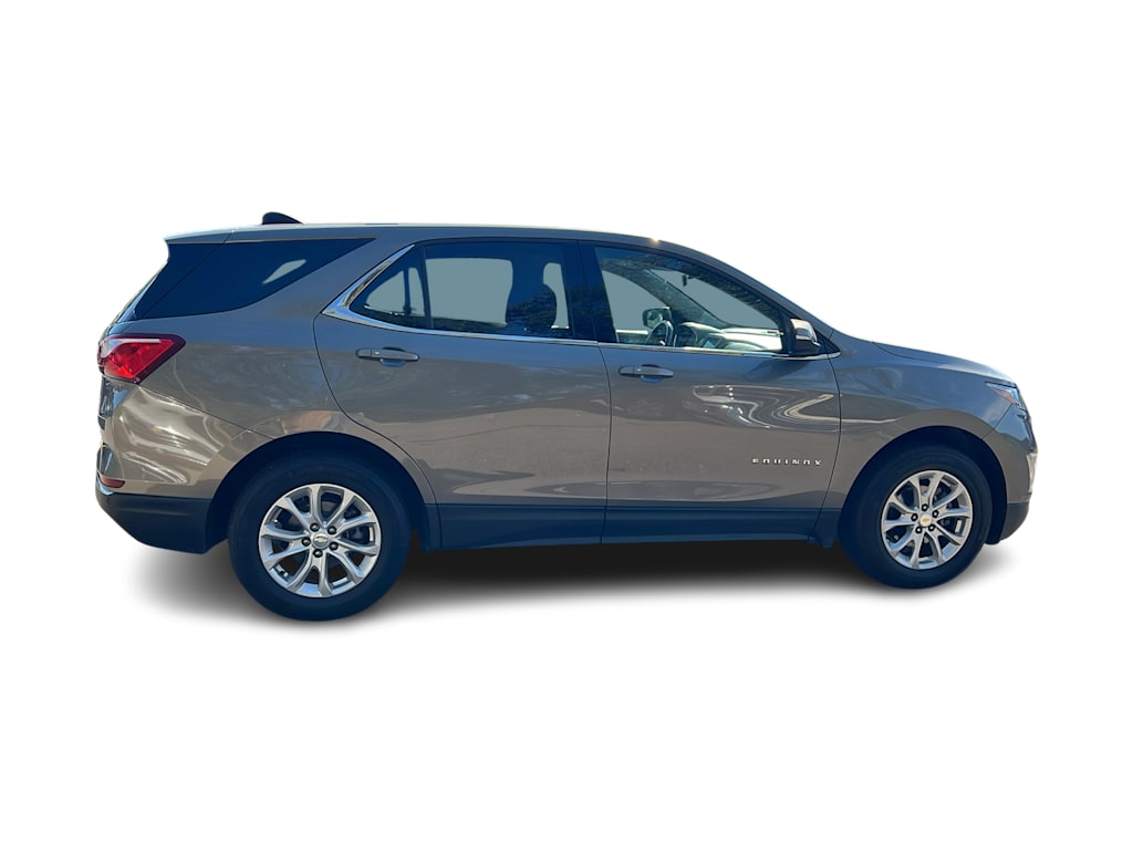 Thumbnail: 2019 Chevrolet Equinox - 10