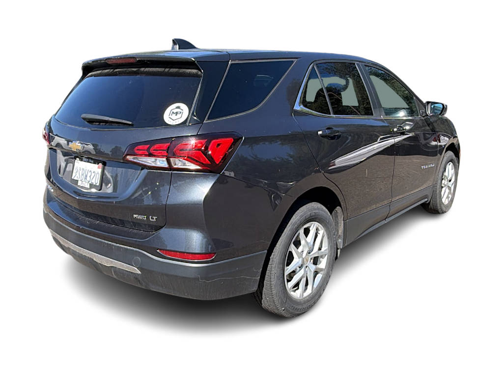 Thumbnail: 2023 Chevrolet Equinox - 17