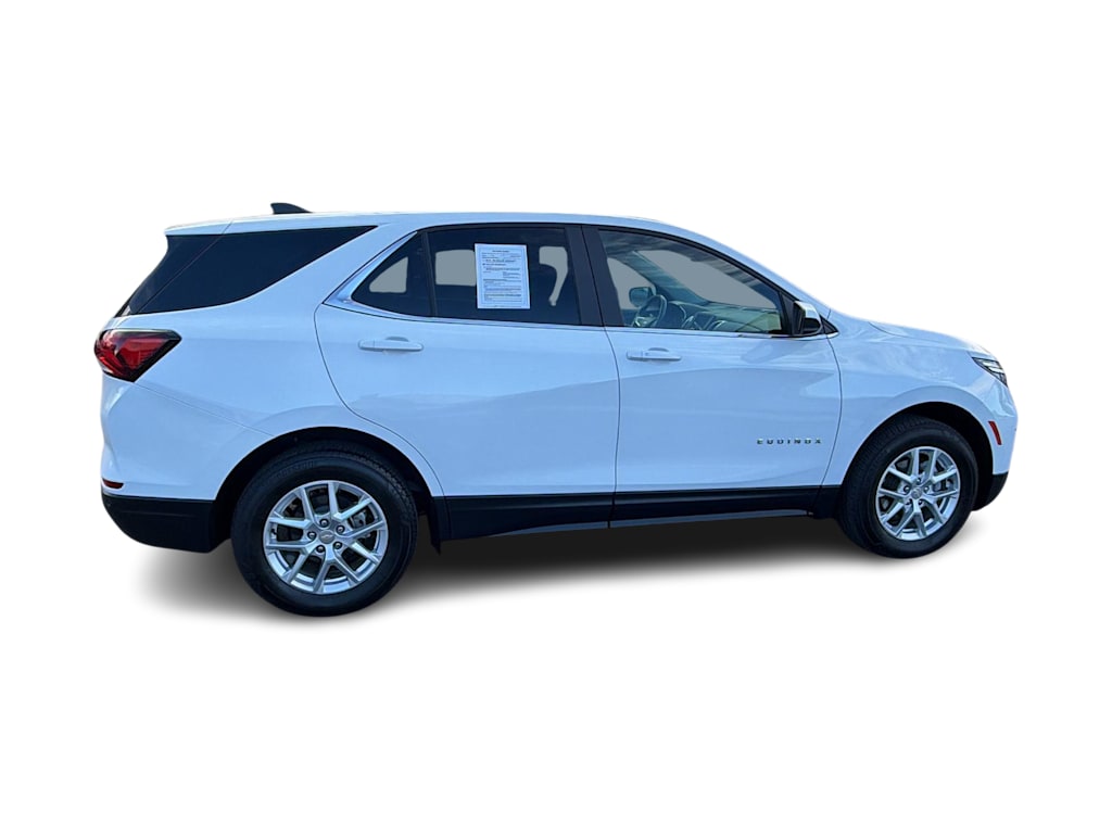 Thumbnail: 2022 Chevrolet Equinox - 22