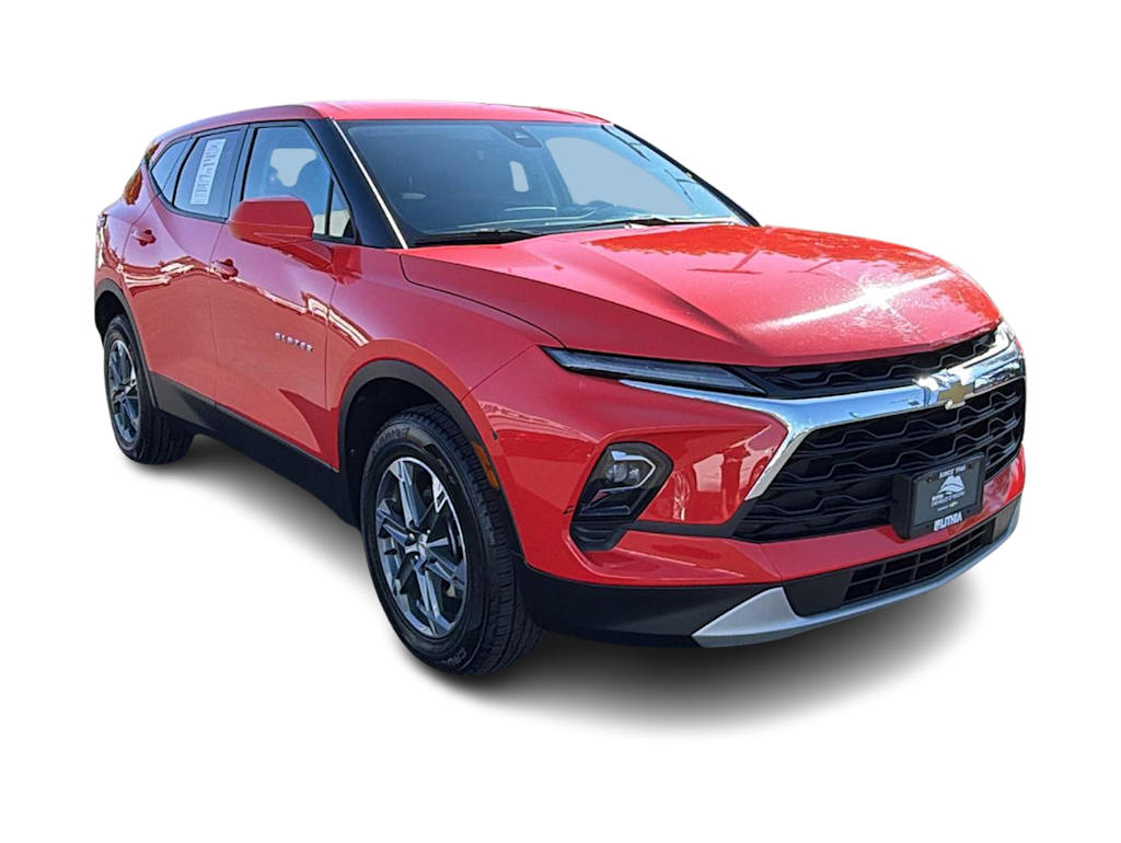 Thumbnail: 2025 Chevrolet Blazer - 21