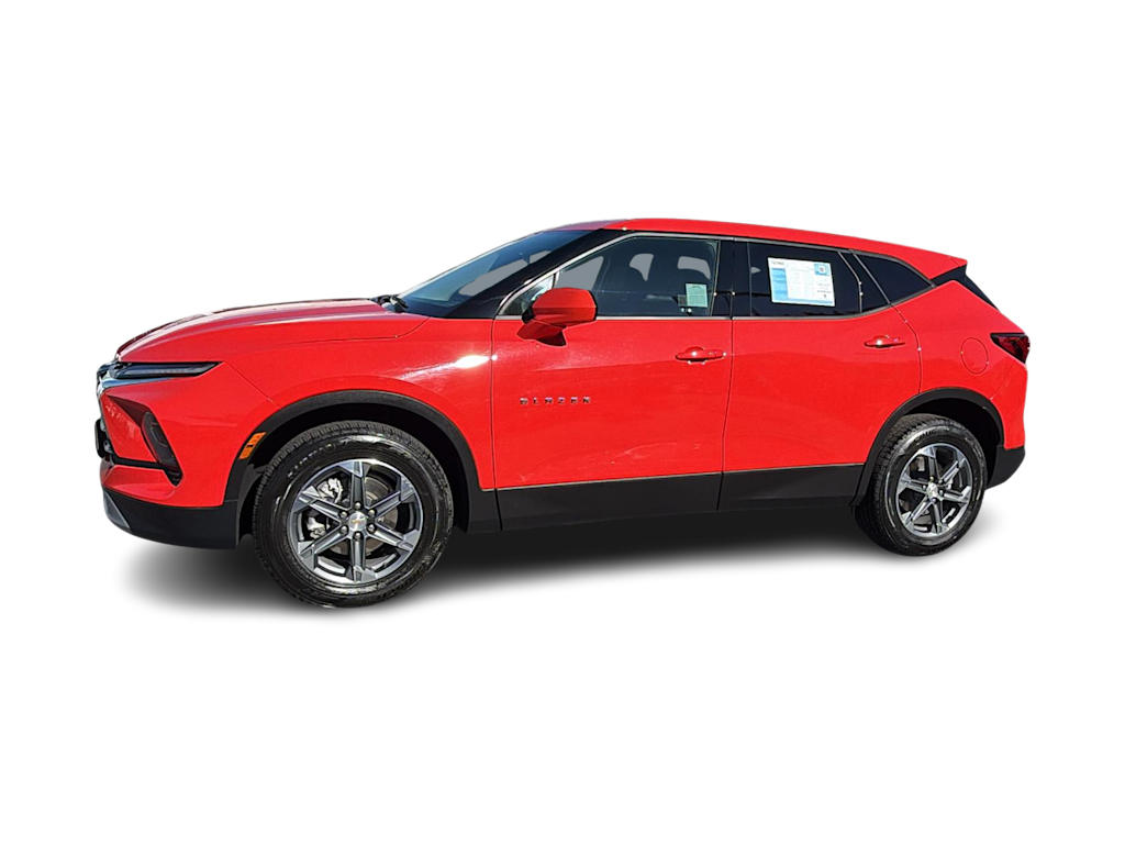 Thumbnail: 2025 Chevrolet Blazer - 3