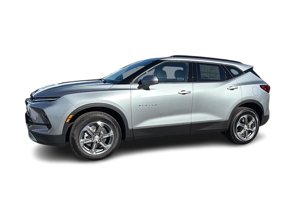 Thumbnail: 2026 Chevrolet Blazer - 3