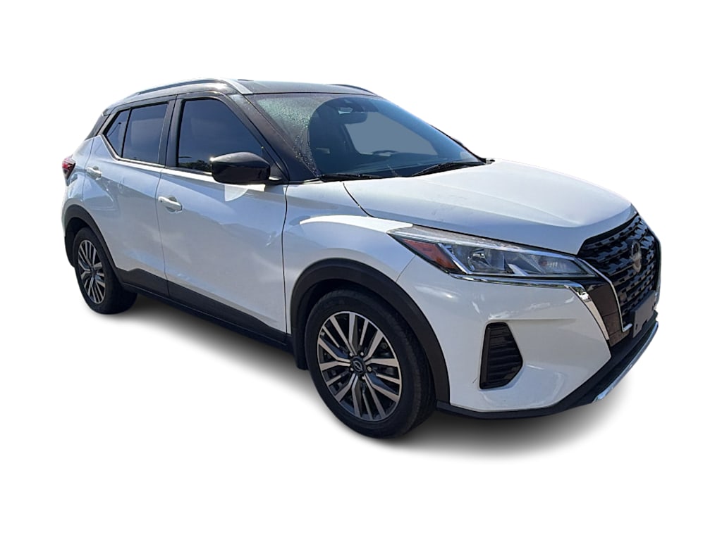 Thumbnail: 2023 Nissan Kicks - 17