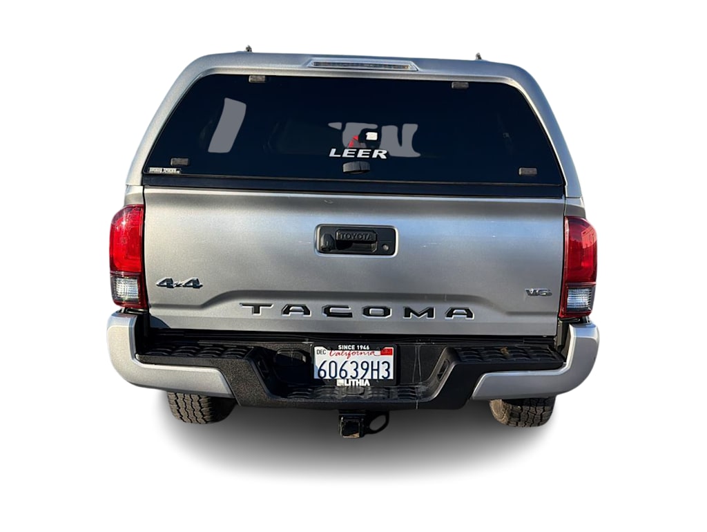 Thumbnail: 2021 Toyota Tacoma - 5