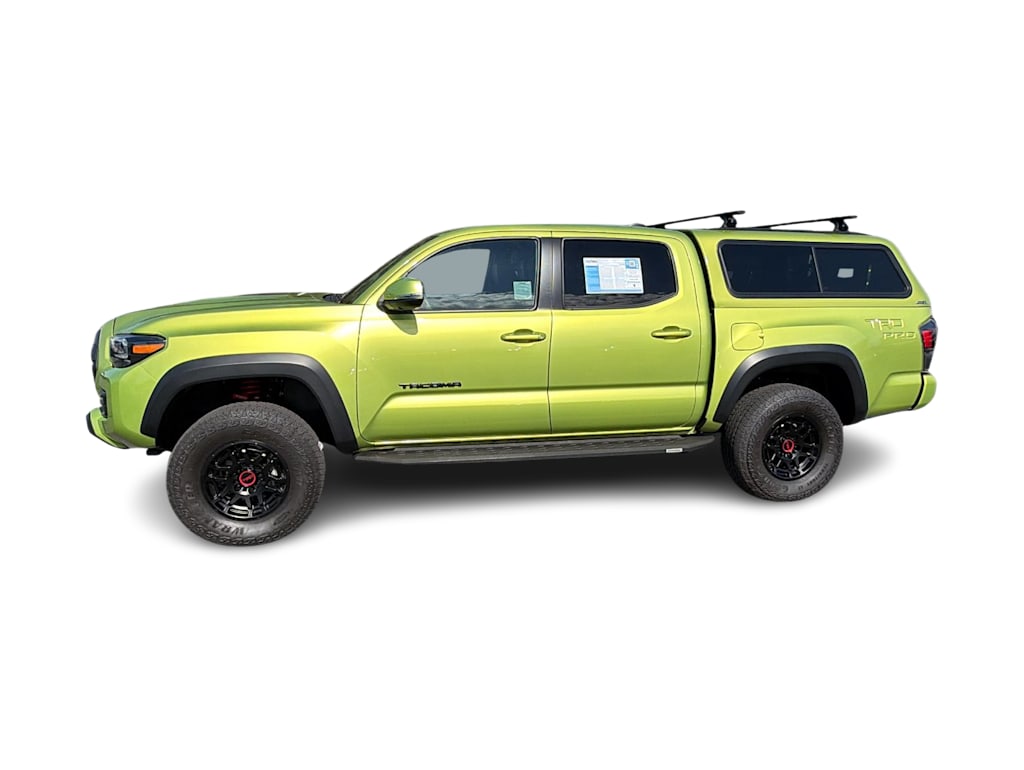 Thumbnail: 2022 Toyota Tacoma - 3