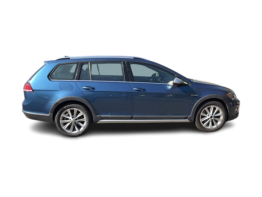 Thumbnail: 2018 Volkswagen Golf - 11