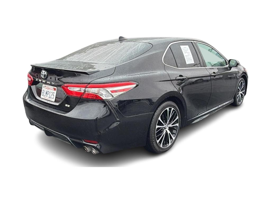Thumbnail: 2019 Toyota Camry - 21