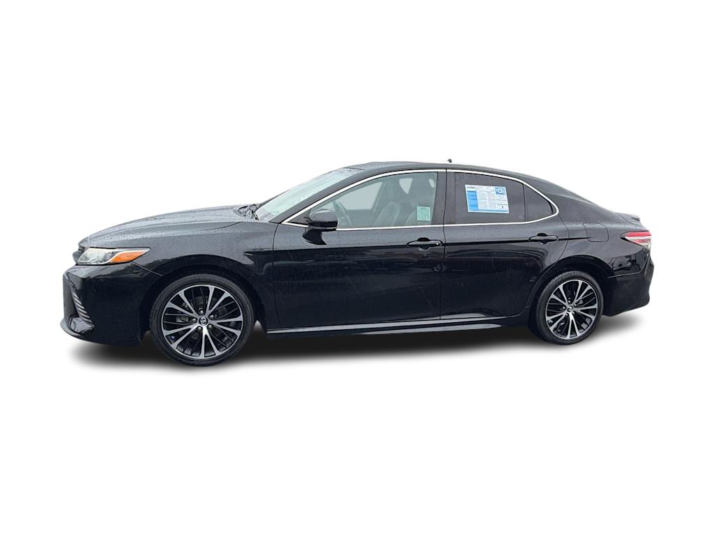 Thumbnail: 2019 Toyota Camry - 3