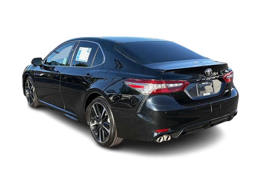 Thumbnail: 2018 Toyota Camry - 4