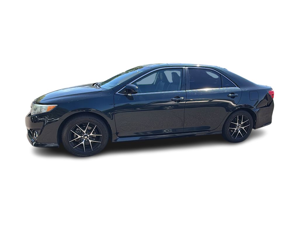 Thumbnail: 2013 Toyota Camry - 3