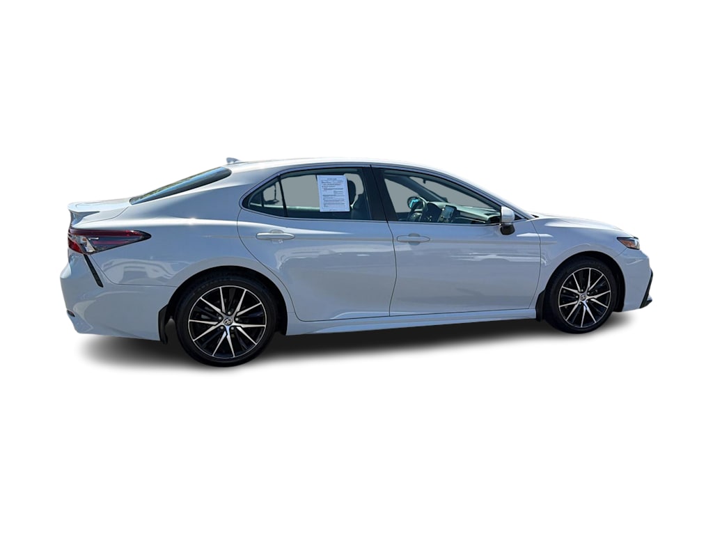 Thumbnail: 2023 Toyota Camry - 20