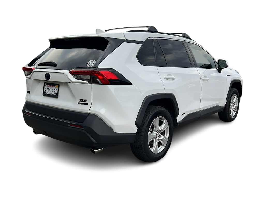 Thumbnail: 2020 Toyota RAV4 - 20