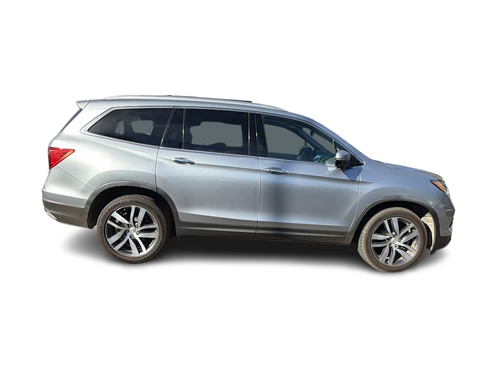 Thumbnail: 2016 Honda Pilot - 10
