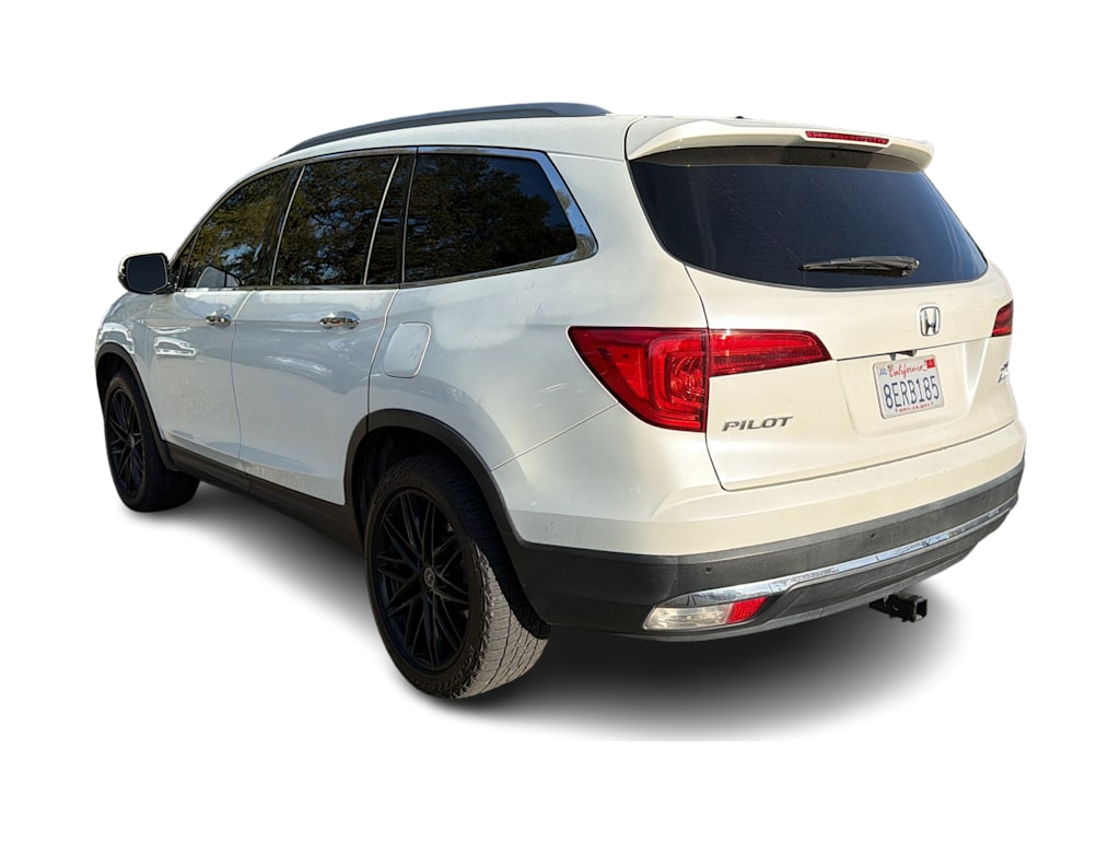 Thumbnail: 2018 Honda Pilot - 4
